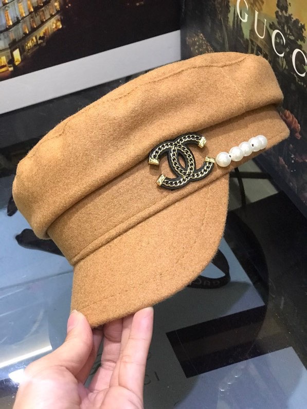 Chanel Cap dx (323)