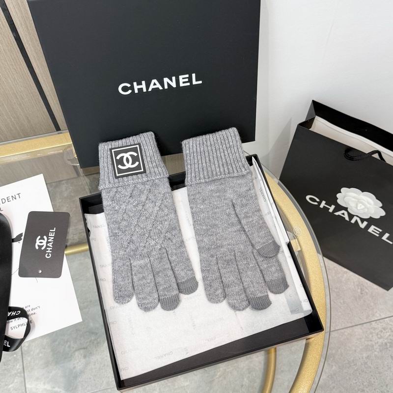 Chanel Gloves 14 (23)