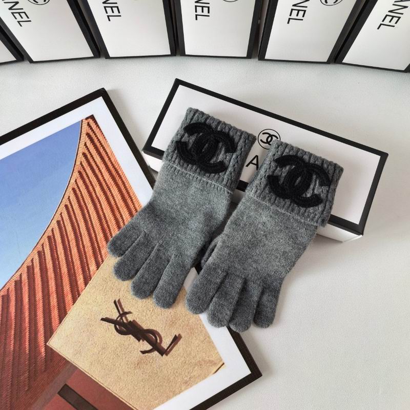 Chanel Gloves 153 (24)