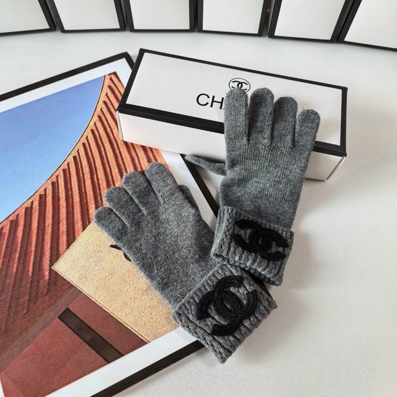 Chanel Gloves 153 (27)