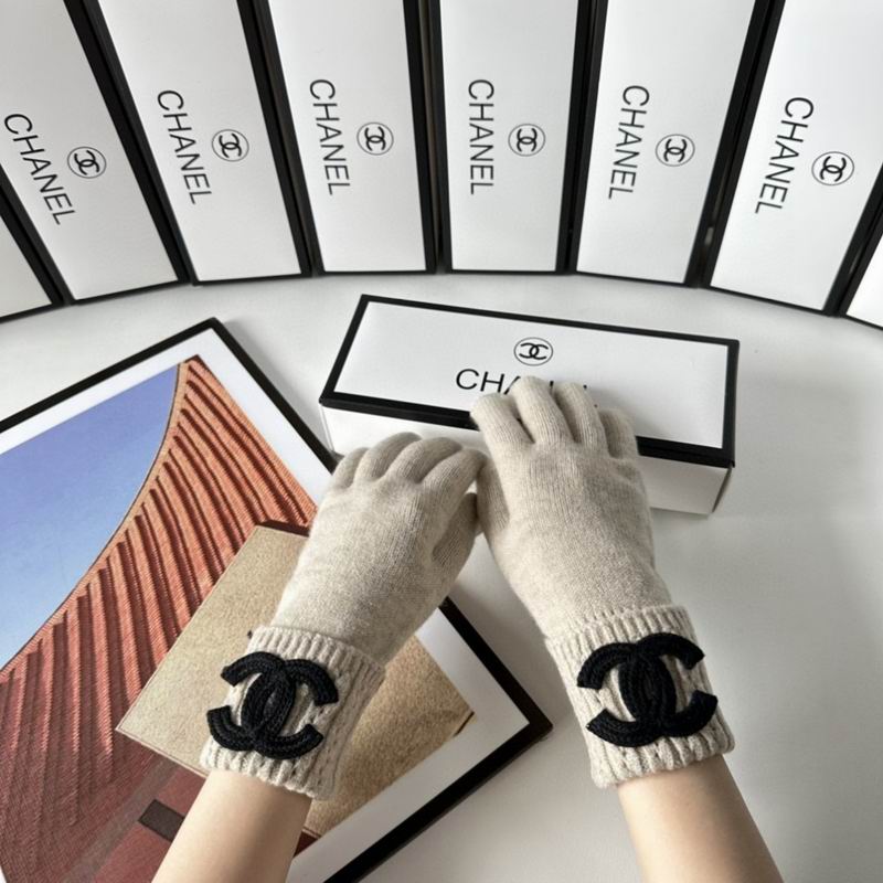 Chanel Gloves 153 (31)