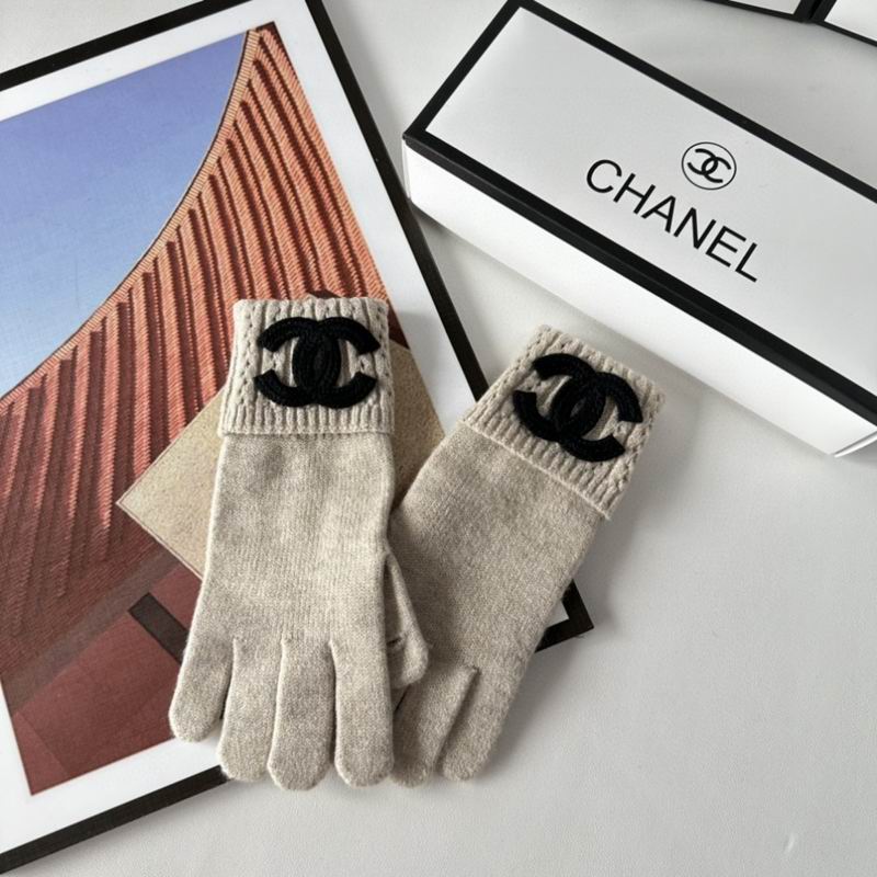 Chanel Gloves 153 (32)