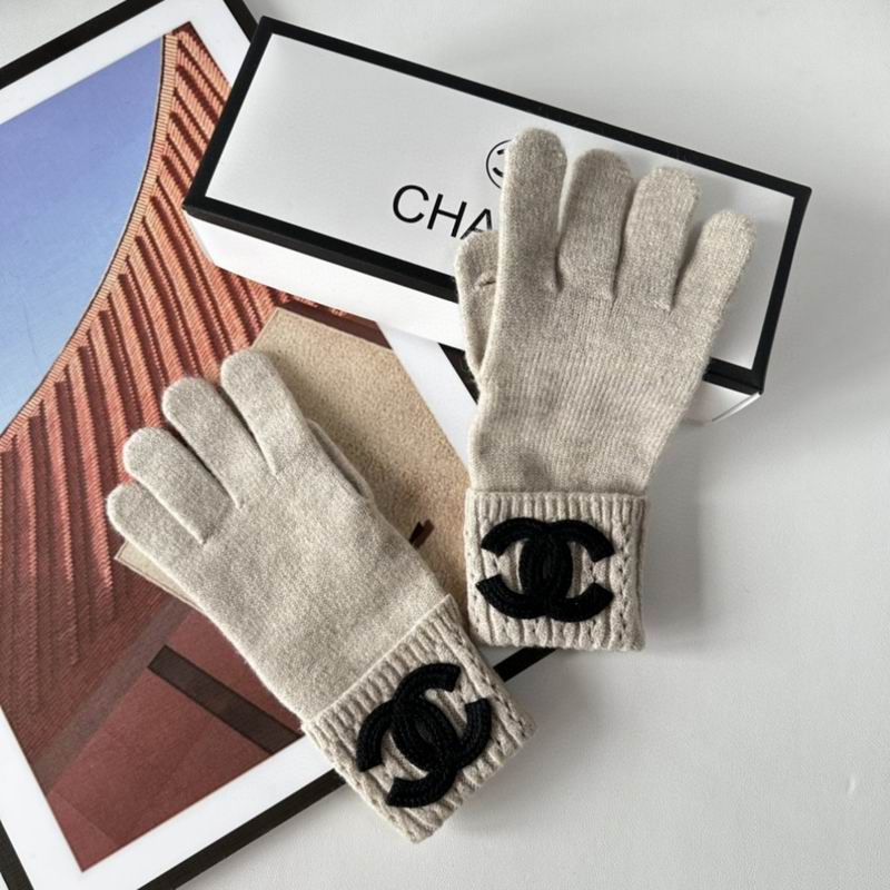 Chanel Gloves 153 (33)