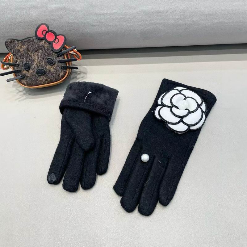 Chanel Gloves 17 (16)
