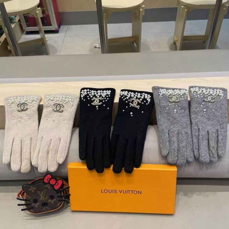 Chanel Gloves 172 (14)