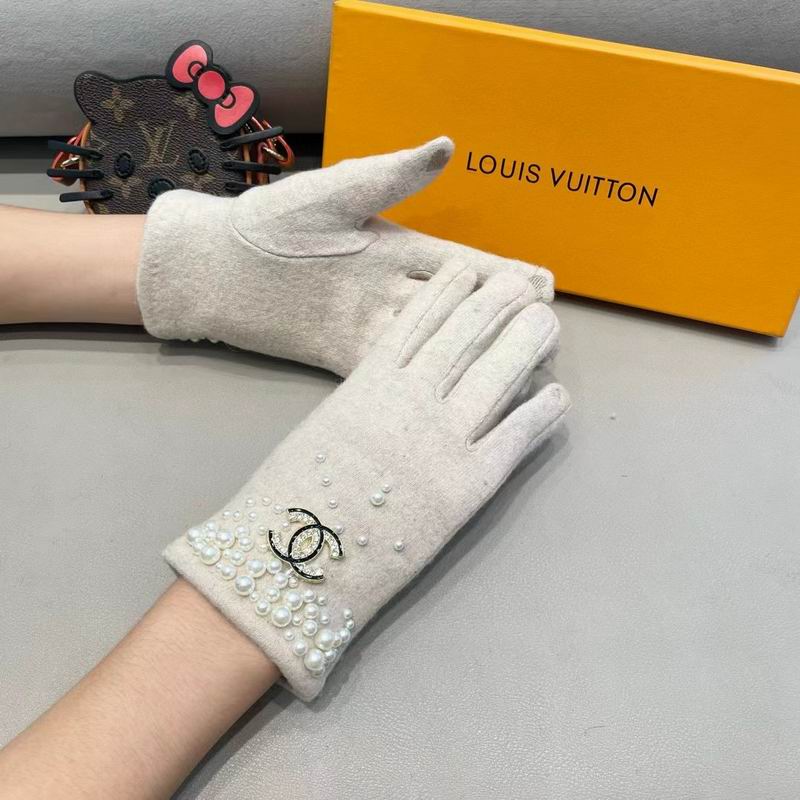 Chanel Gloves 172 (19)