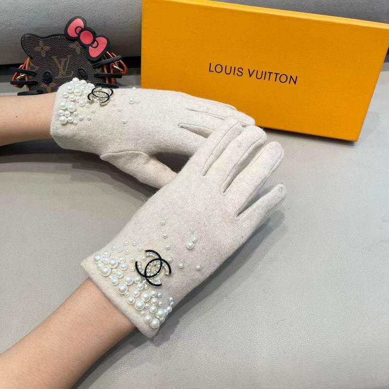 Chanel Gloves 172 (21)