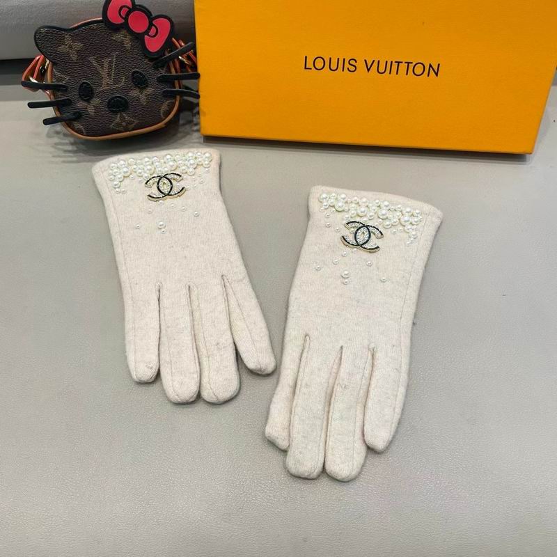 Chanel Gloves 172 (27)