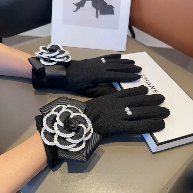 Chanel Gloves 18 (8)