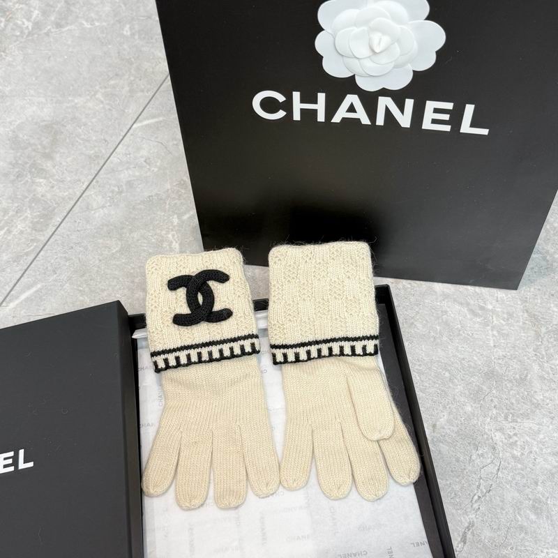 Chanel Gloves 19 (20)