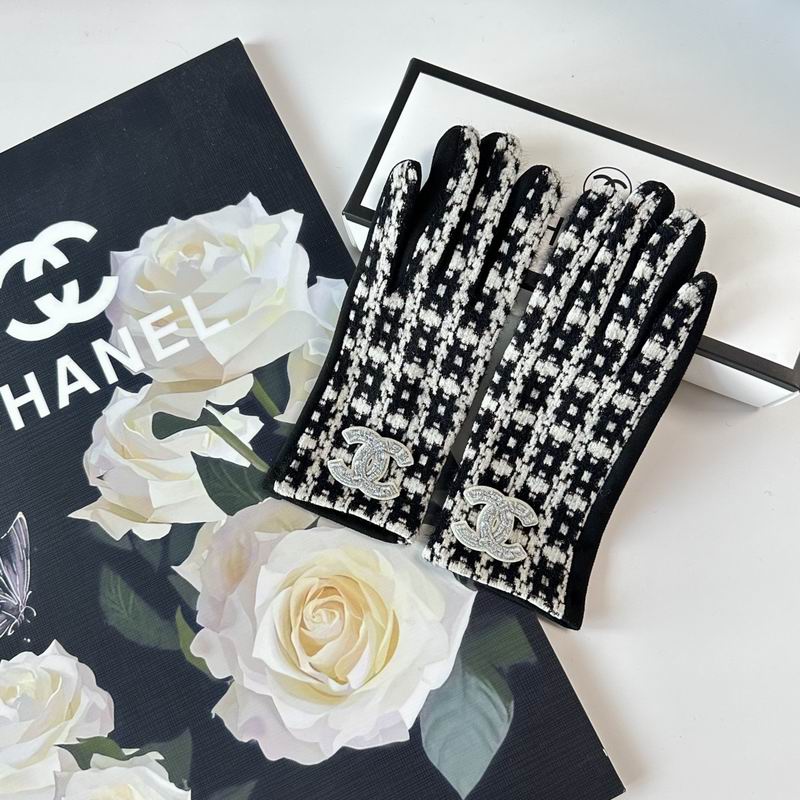 Chanel Gloves 24 (16)