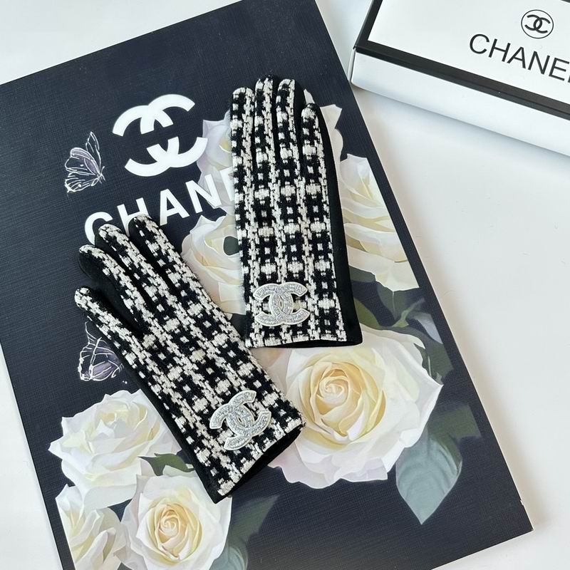 Chanel Gloves 24 (18)