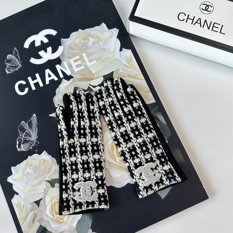 Chanel Gloves 24 (19)