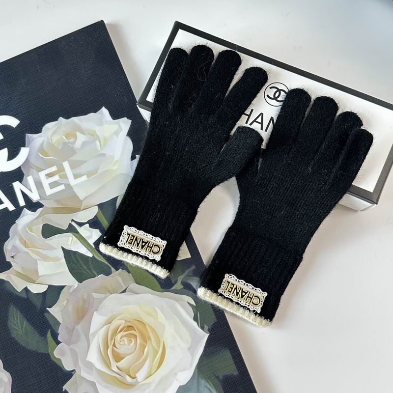 Chanel Gloves 25 (12)