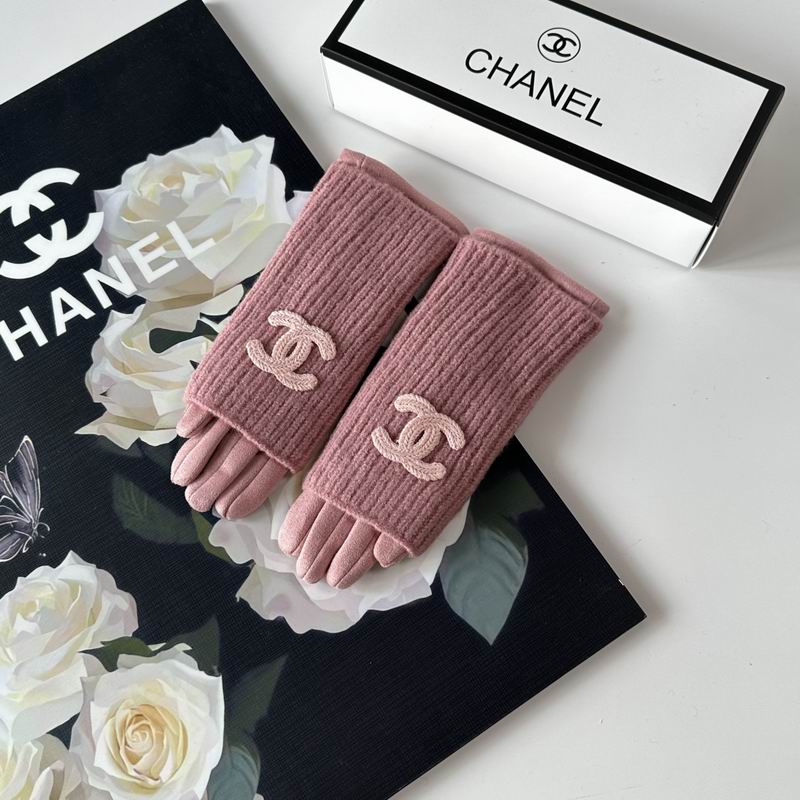 Chanel Gloves 34 (18)