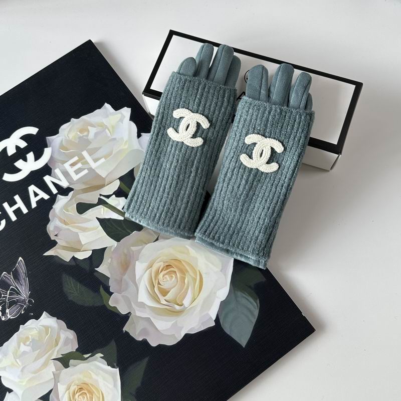 Chanel Gloves 34 (26)