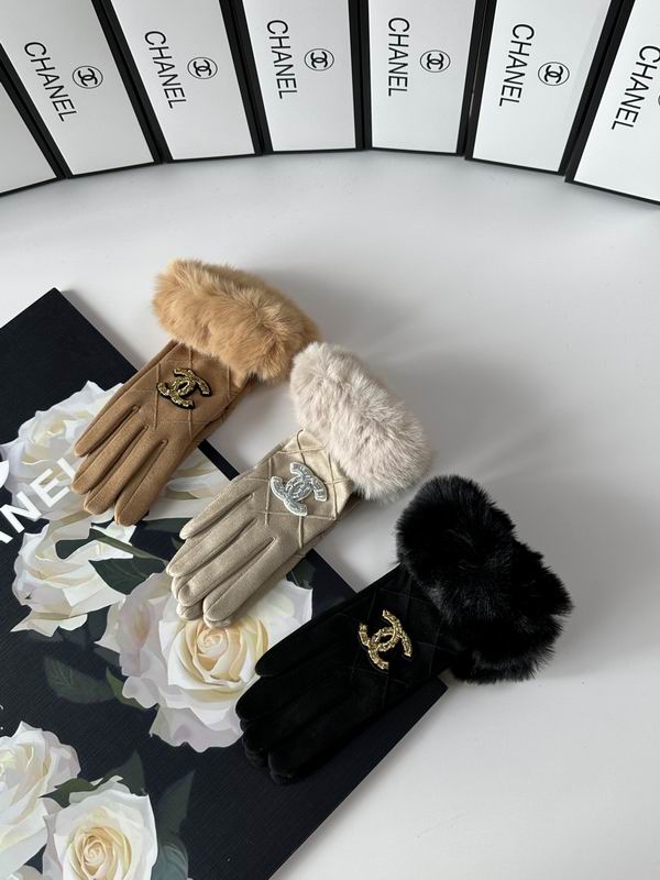Chanel Gloves 35 (20)