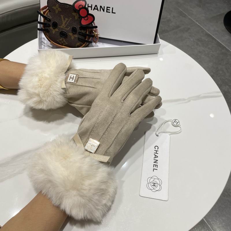 Chanel Gloves 56 (13)