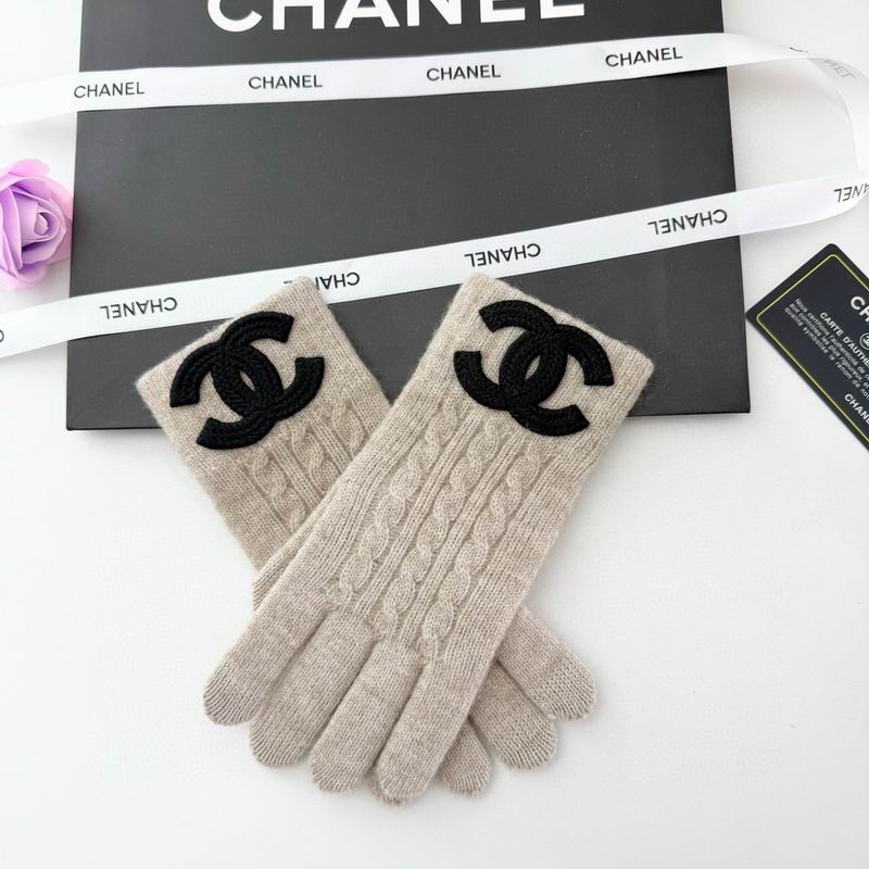 Chanel Gloves 57 (18)