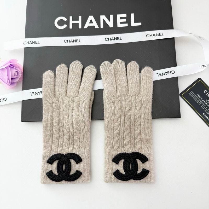 Chanel Gloves 57 (19)