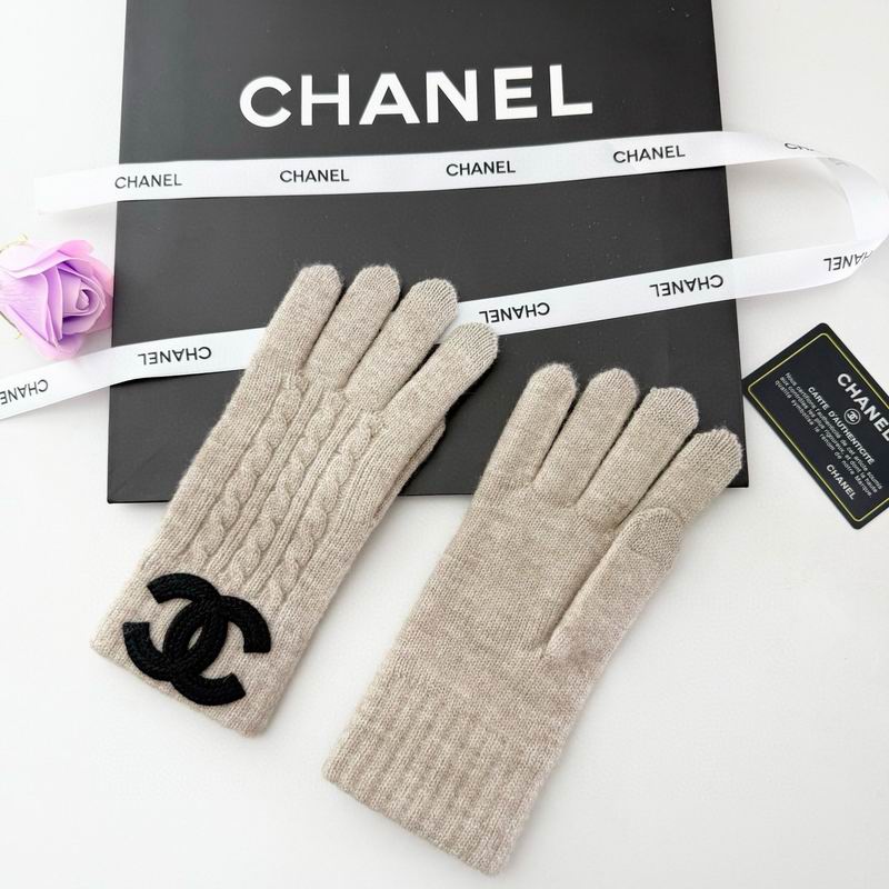 Chanel Gloves 57 (20)
