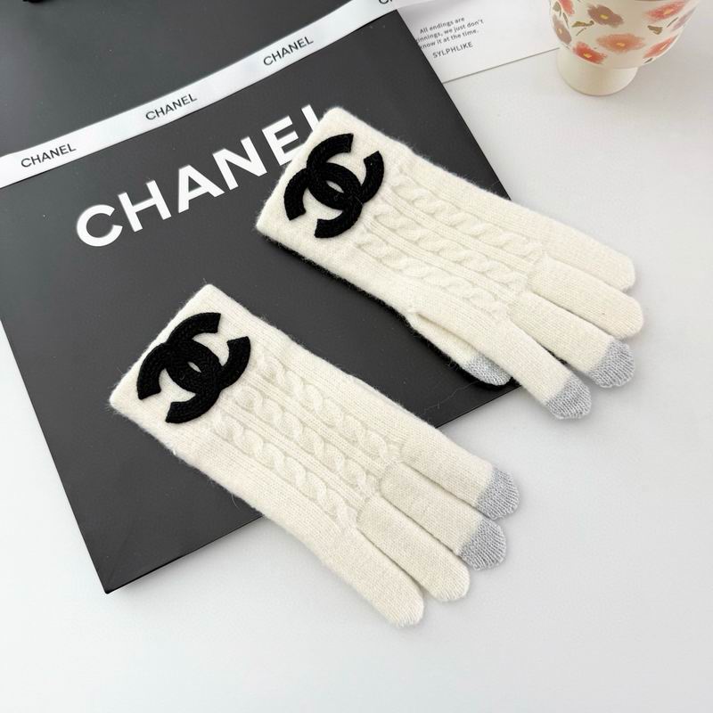 Chanel Gloves 57 (26)