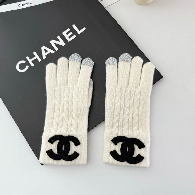 Chanel Gloves 57 (30)