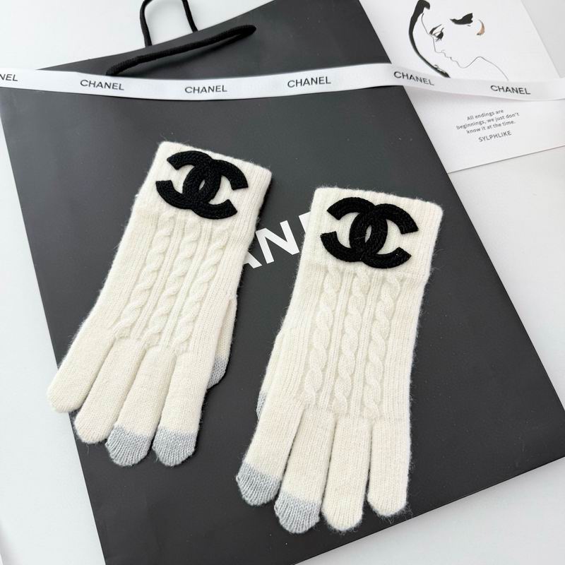 Chanel Gloves 57 (32)