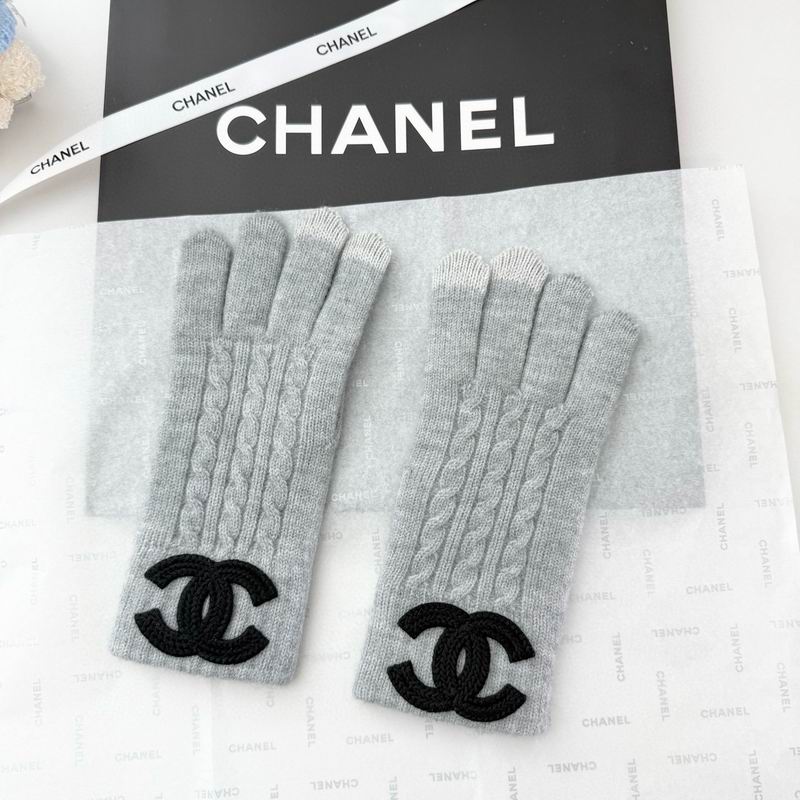 Chanel Gloves 57 (38)