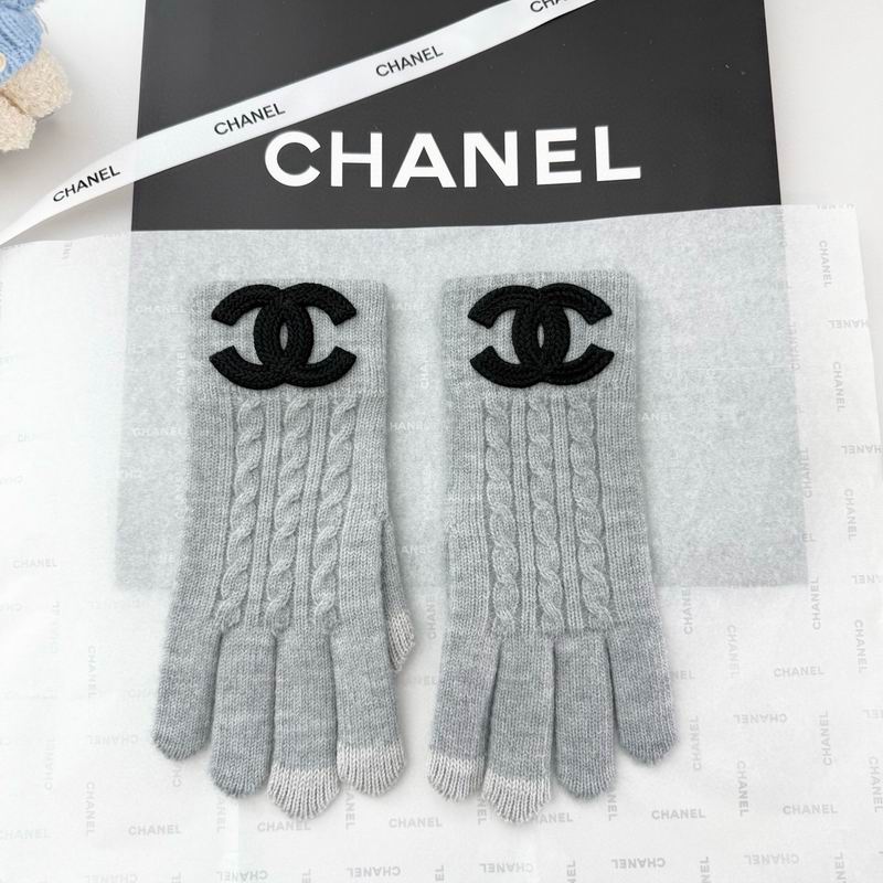 Chanel Gloves 57 (40)