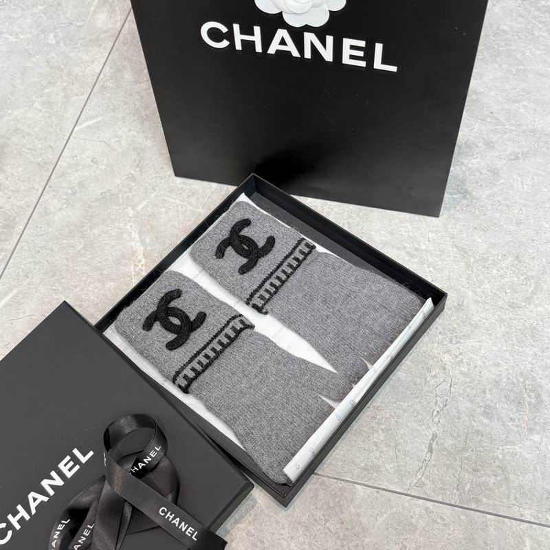Chanel Gloves 74 (9)