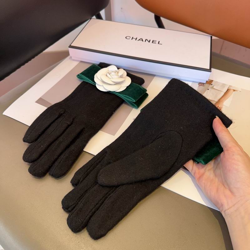 Chanel Gloves 87 (10)