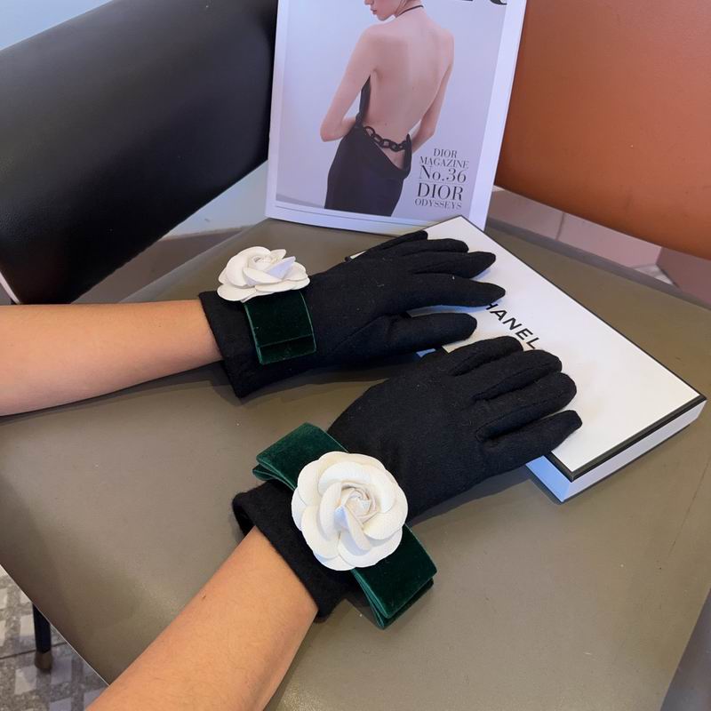 Chanel Gloves 87 (16)