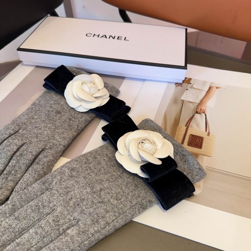 Chanel Gloves 87 (17)