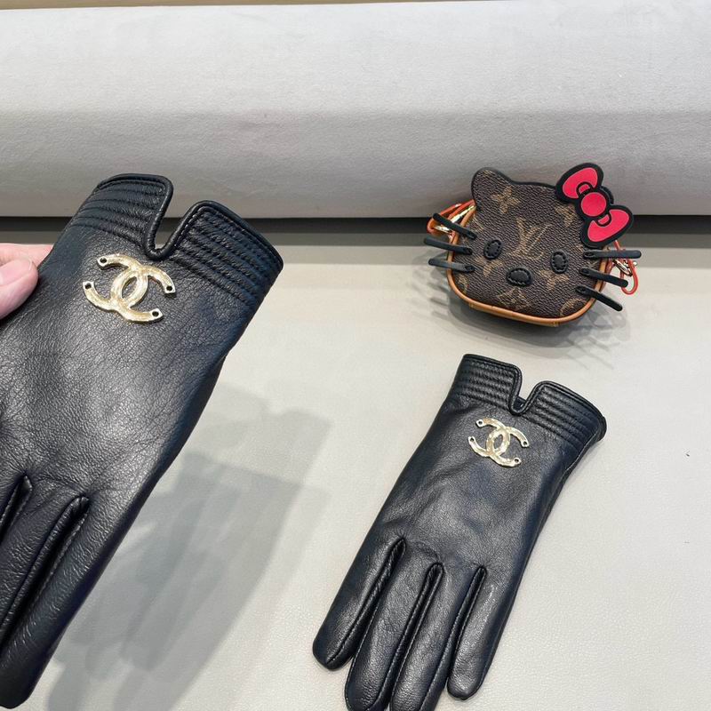 Chanel Gloves M L 13 (1)
