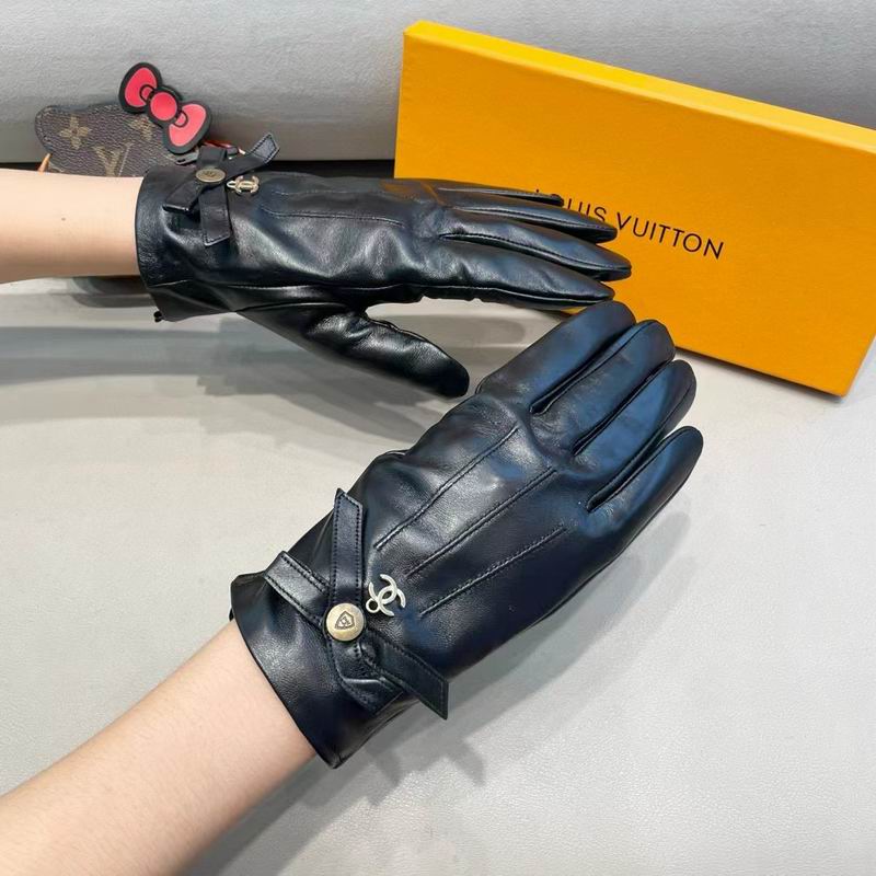 Chanel Gloves M L 163 (9)