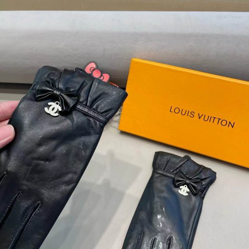 Chanel Gloves M L 170 (9)
