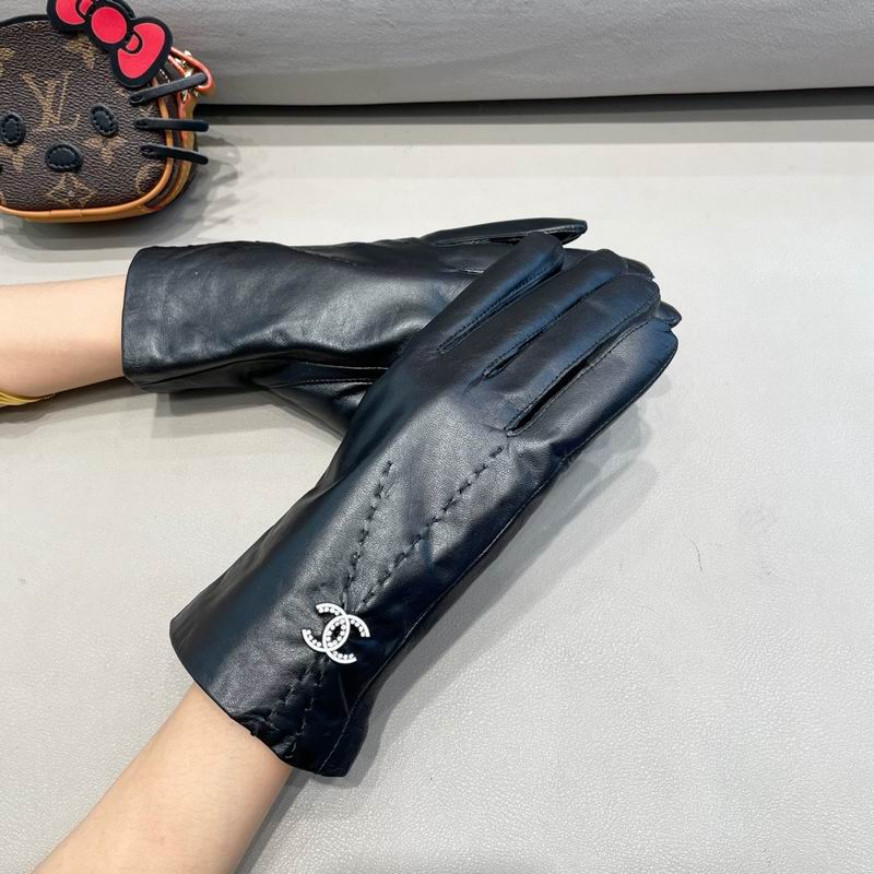 Chanel Gloves M L 27 (1)