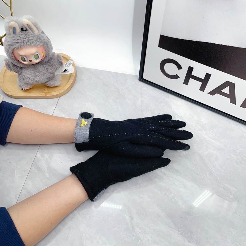 Chanel Gloves dx (102)