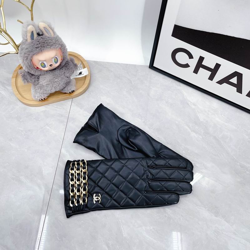 Chanel Gloves dx (152)