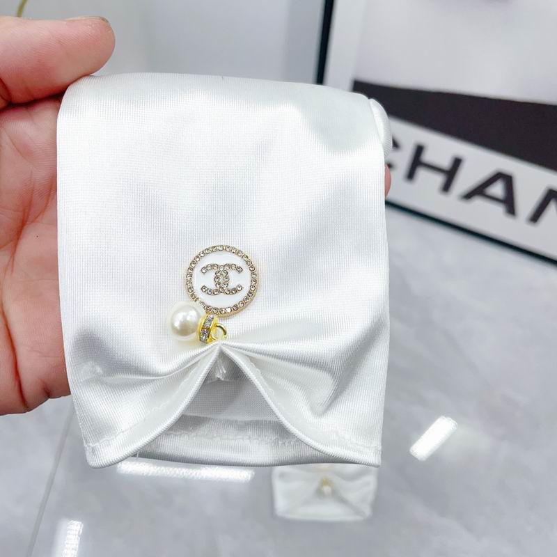 Chanel Gloves dx (186)