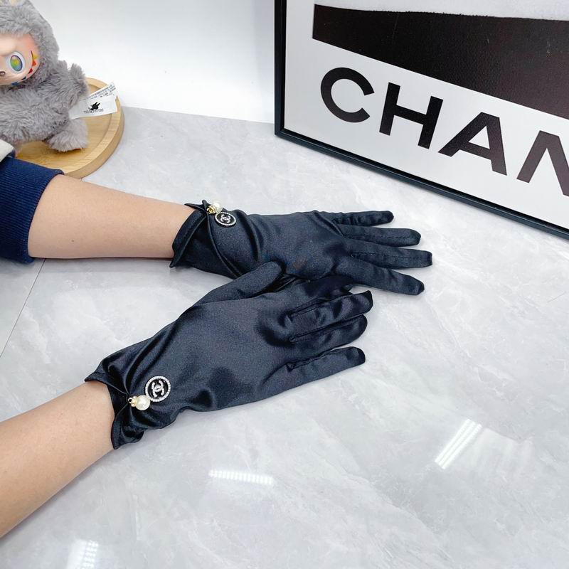 Chanel Gloves dx (190)