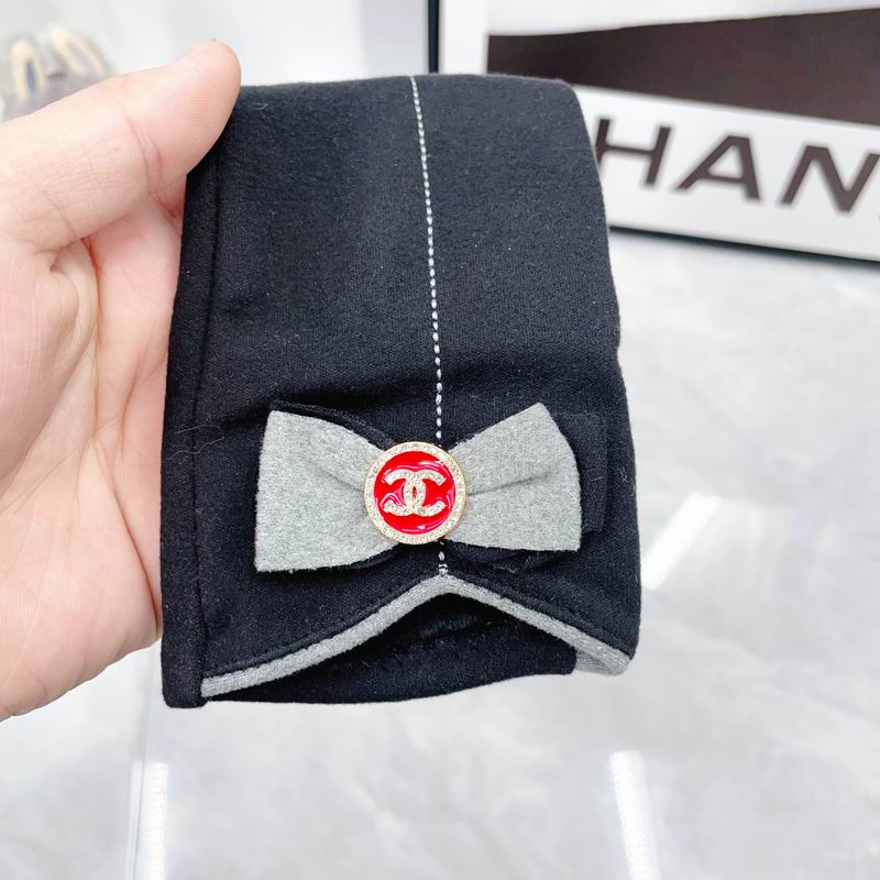 Chanel Gloves dx (206)