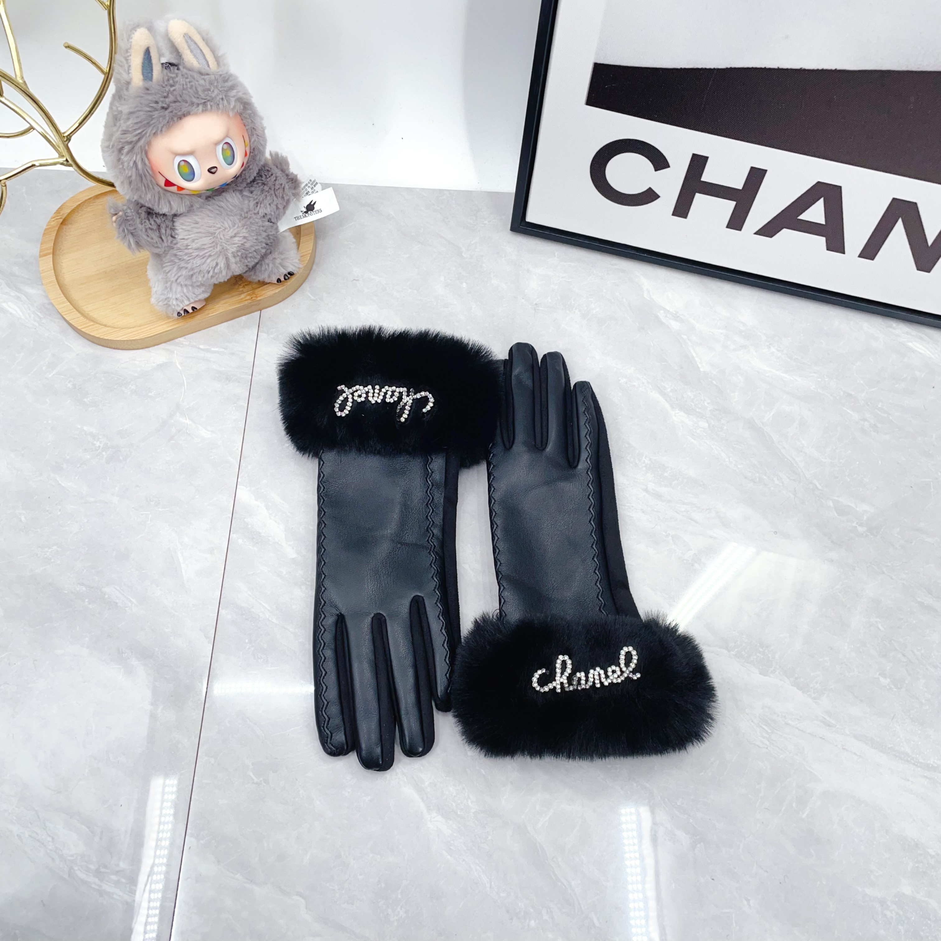 Chanel Gloves dx (287)