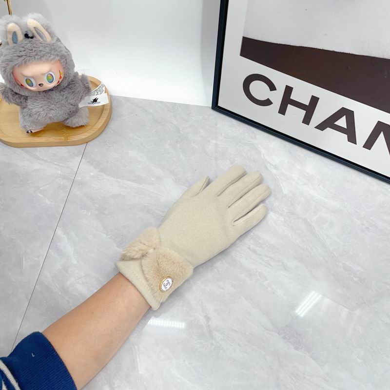 Chanel Gloves dx (40)