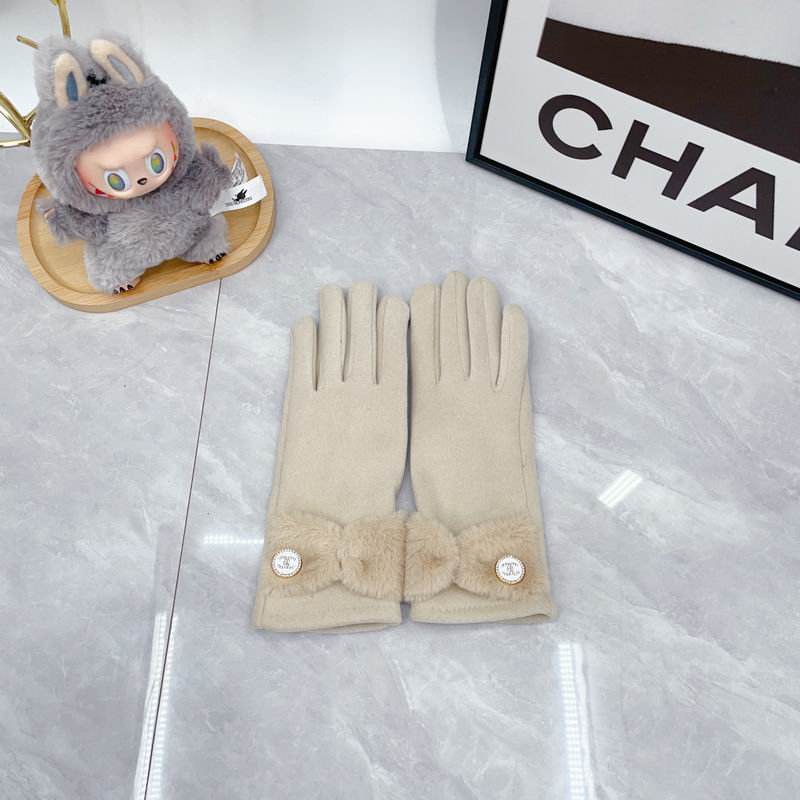 Chanel Gloves dx (41)