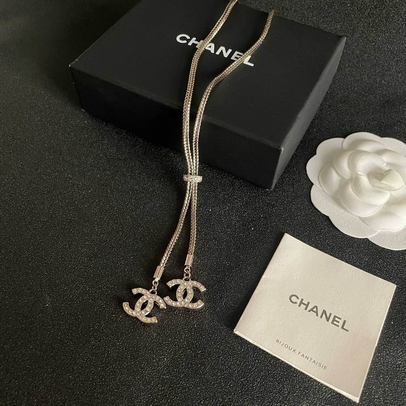Chanel Necklace 10yxx13 (1)