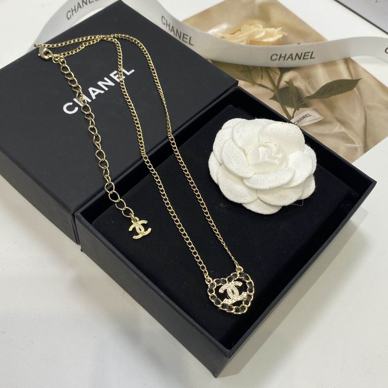 Chanel Necklace 10yxx141 (3)