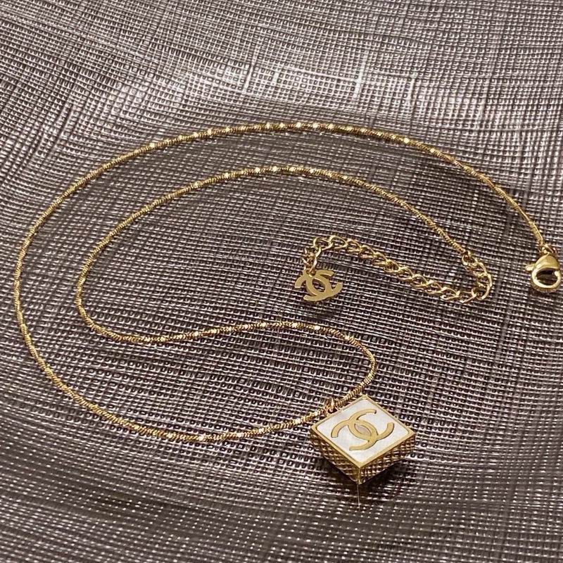 Chanel Necklace 10yxx157 (7)