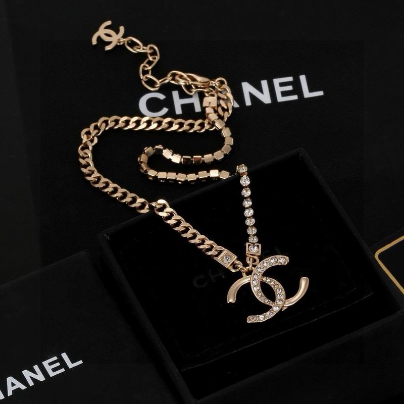 Chanel Necklace 10yxx25 (6)